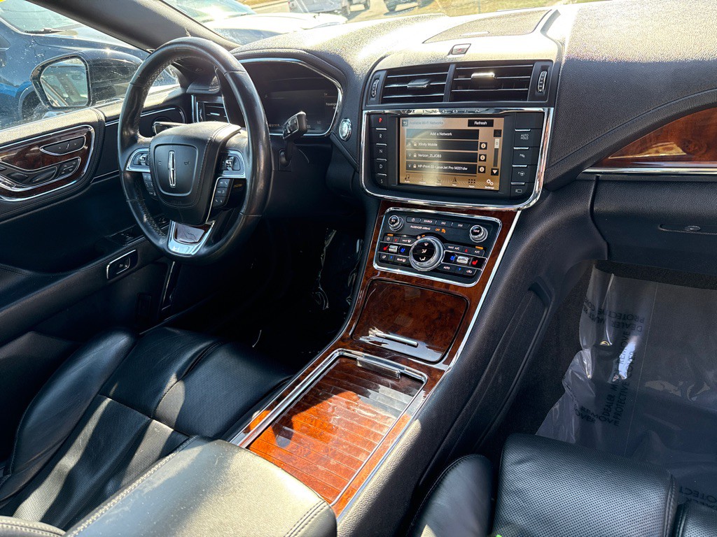 2019 Lincoln Continental Image 18