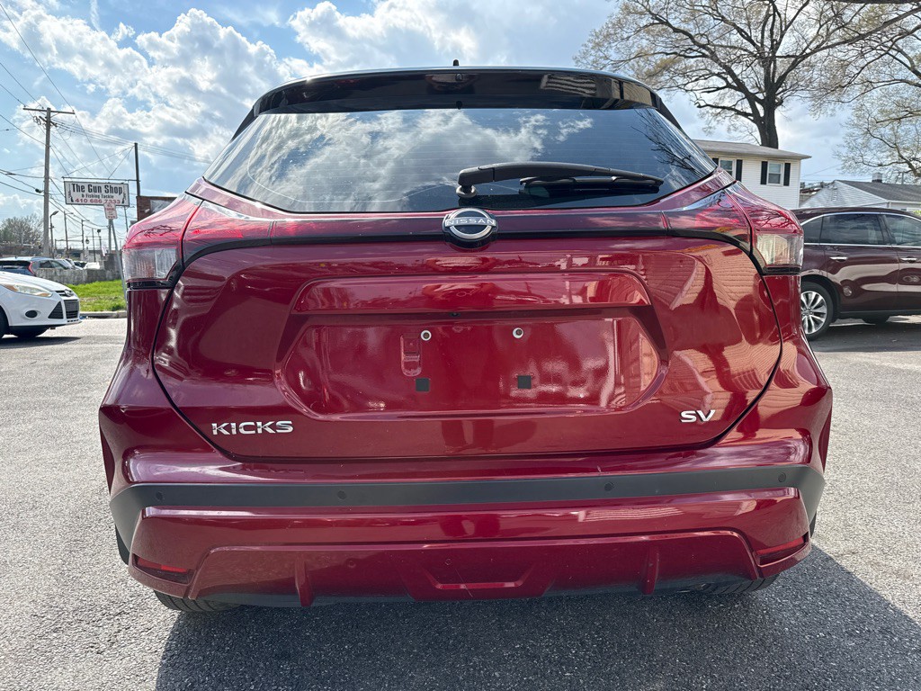 2022 Nissan Kicks Image 3