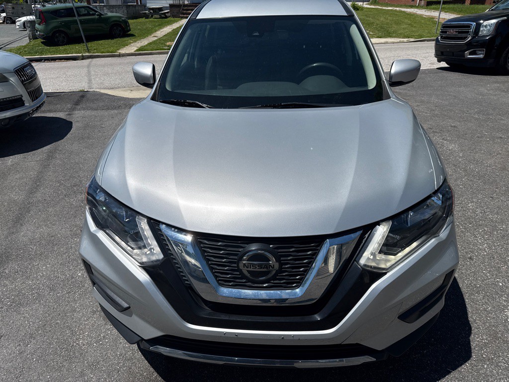 2020 Nissan Rogue Image 3