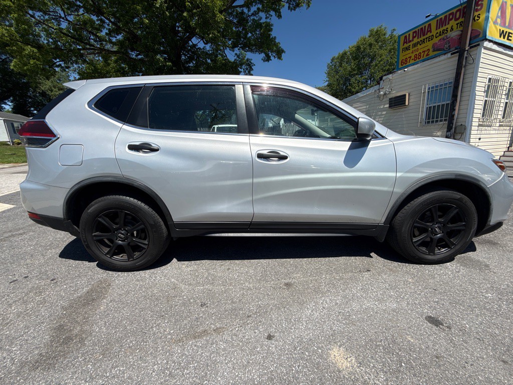 2020 Nissan Rogue Image 5