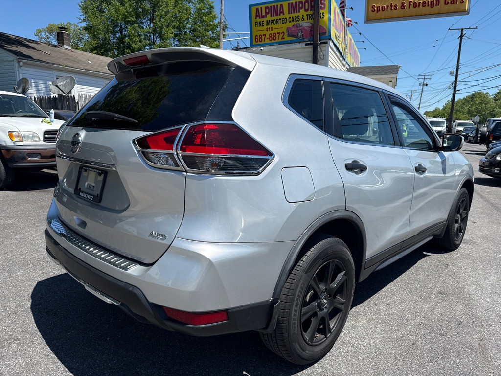2020 Nissan Rogue Image 6