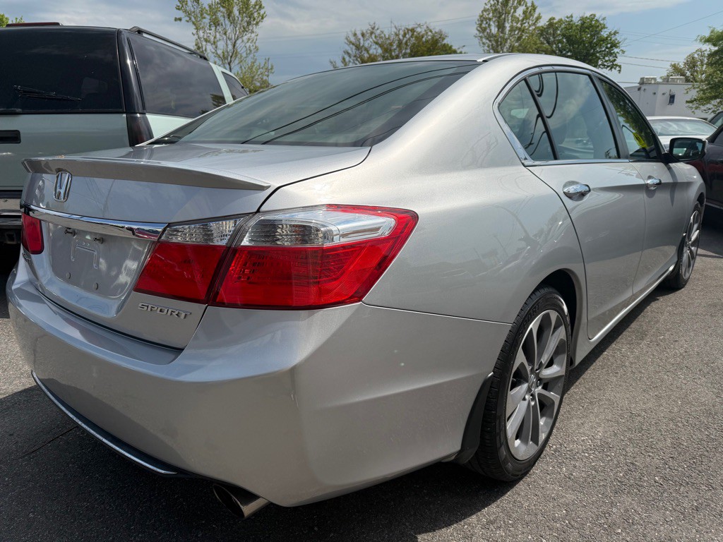 2014 Honda Accord Image 4