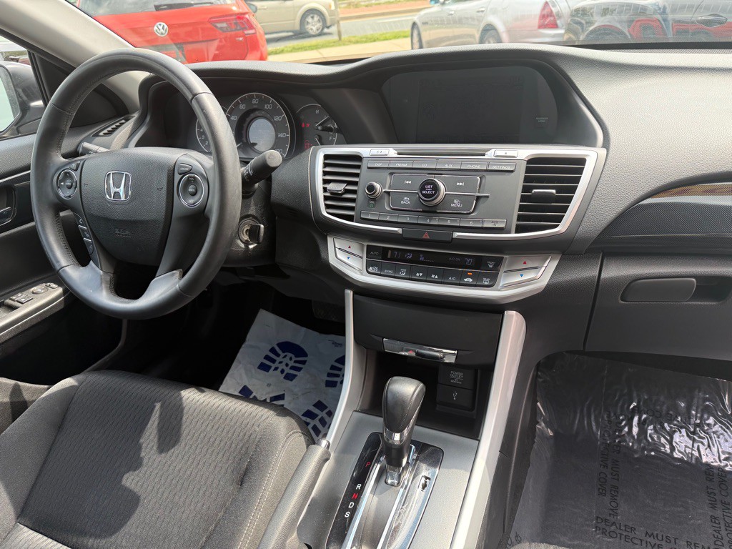 2014 Honda Accord Image 10