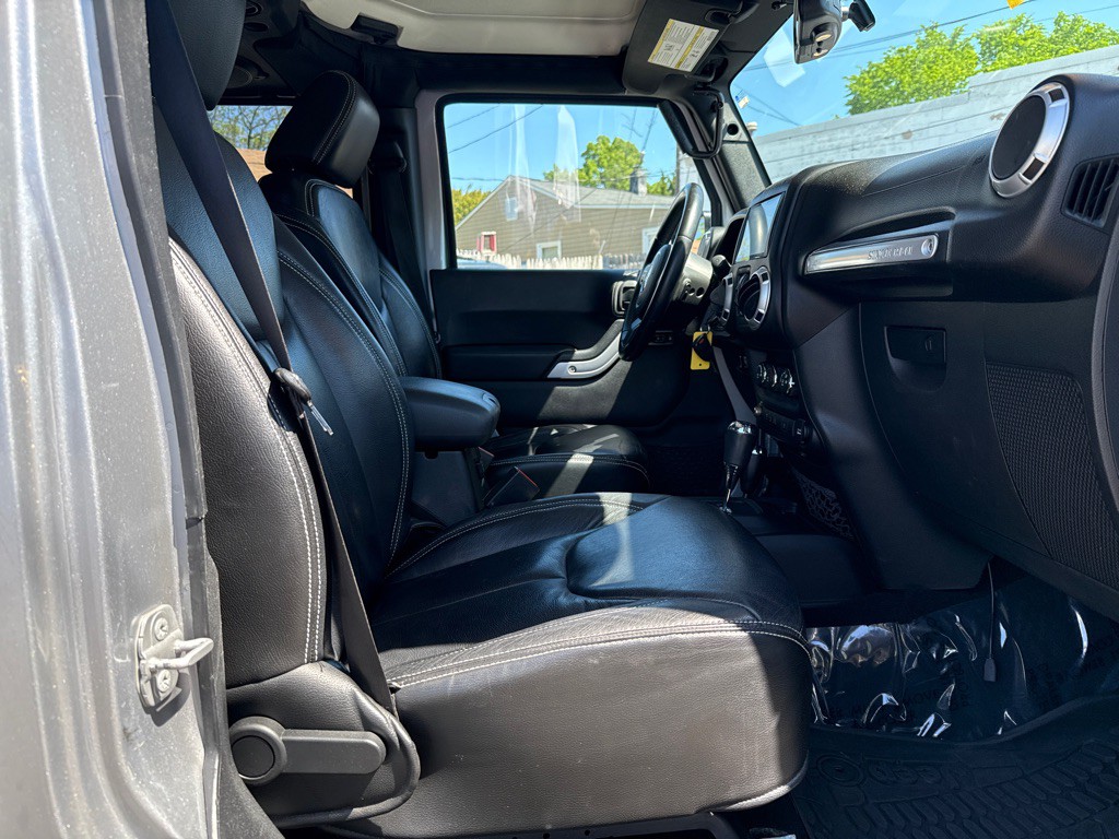 2014 Jeep Wrangler Unlimited Image 10