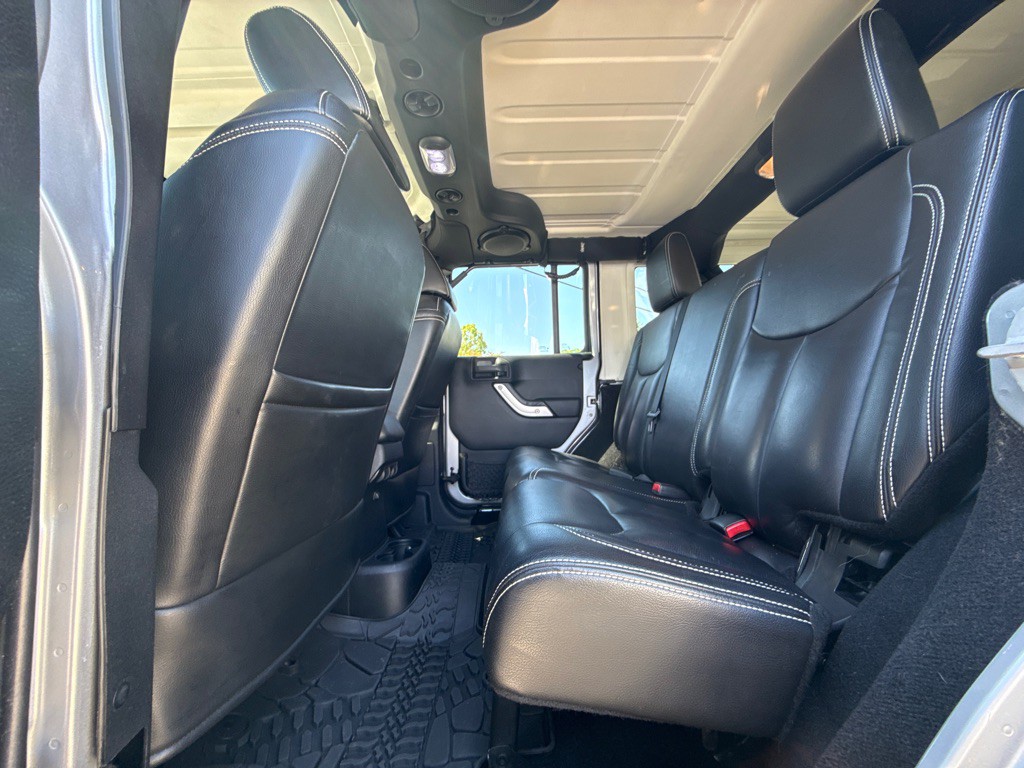 2014 Jeep Wrangler Unlimited Image 14