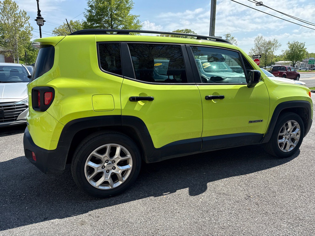 2018 Jeep Renegade Image 3