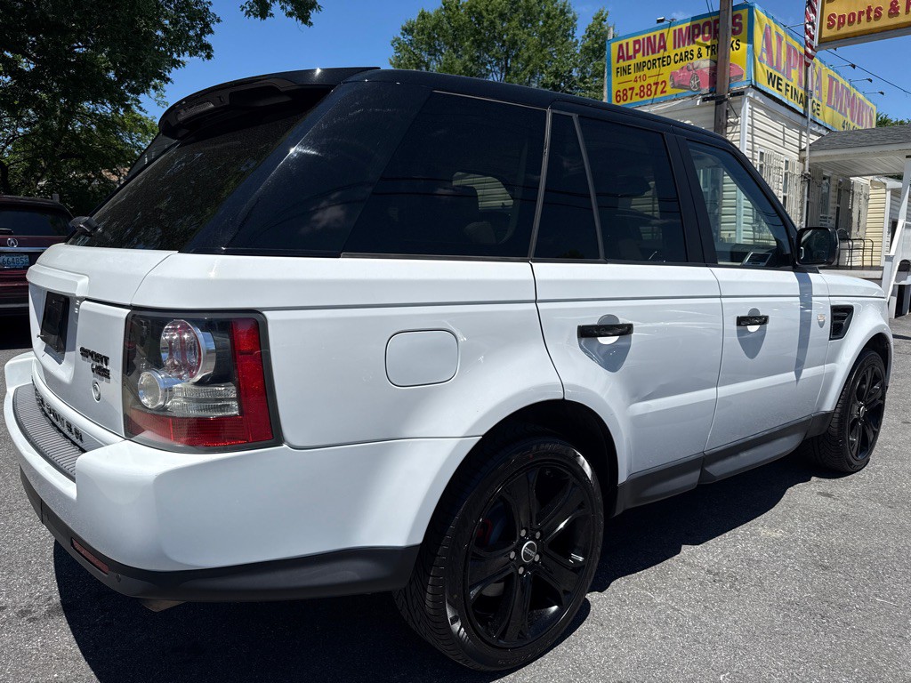 2011 Land Rover Range Rover Sport Image 4