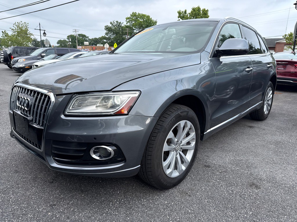 2015 Audi Q5 Image 1