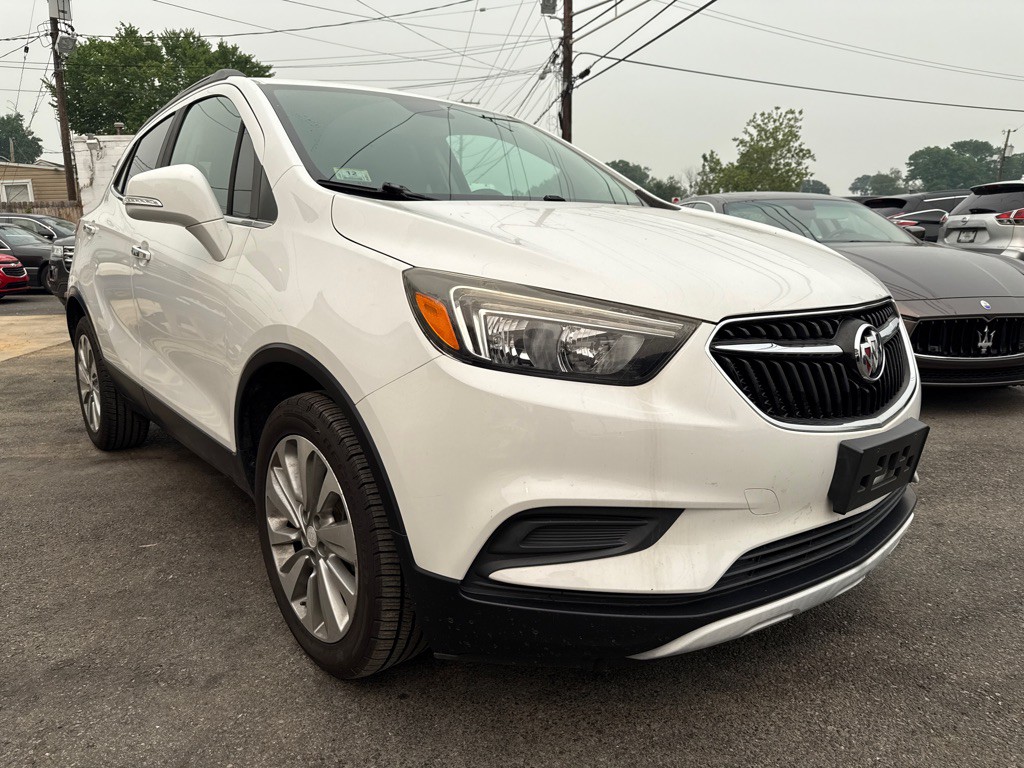 2017 Buick Enclave Image 2