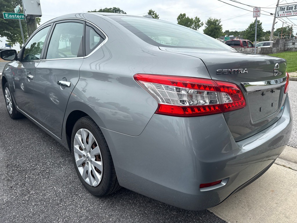 2014 Nissan Sentra Image 4