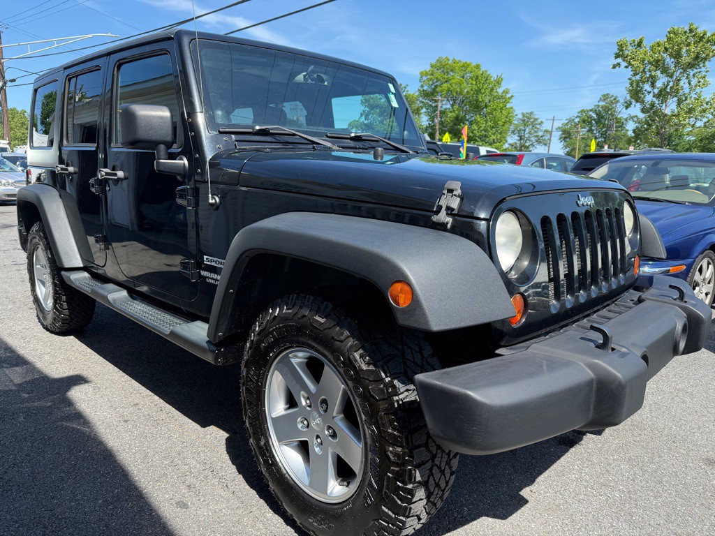 2013 Jeep Wrangler Unlimited Image 1