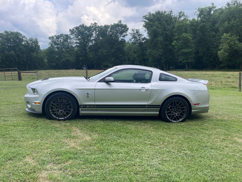 2014 Ford Mustang Image 2