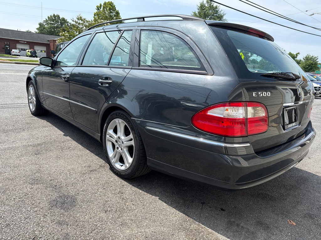 2004 Mercedes-Benz E-Class Image 5