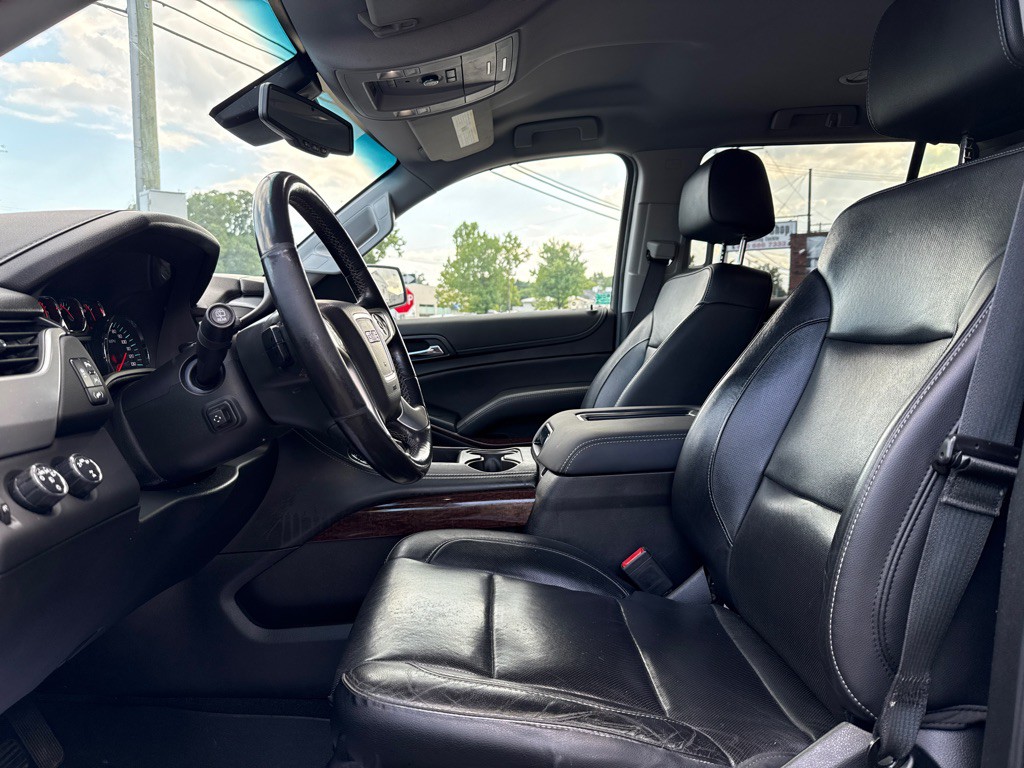2020 GMC Yukon Image 8
