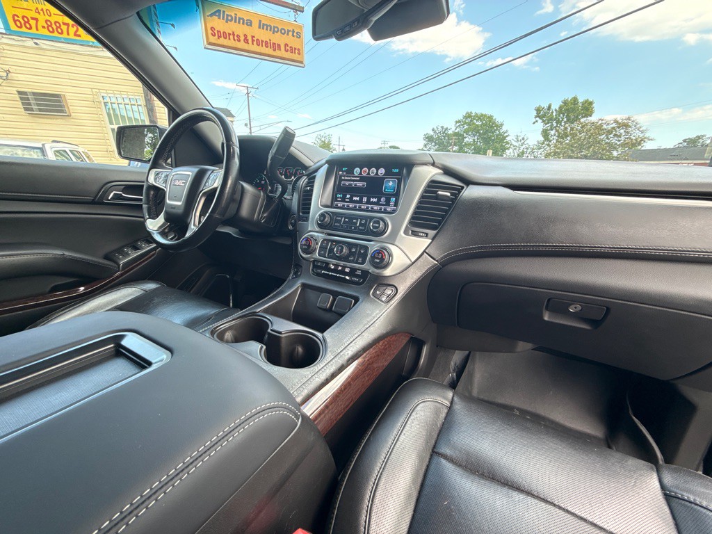2020 GMC Yukon Image 12