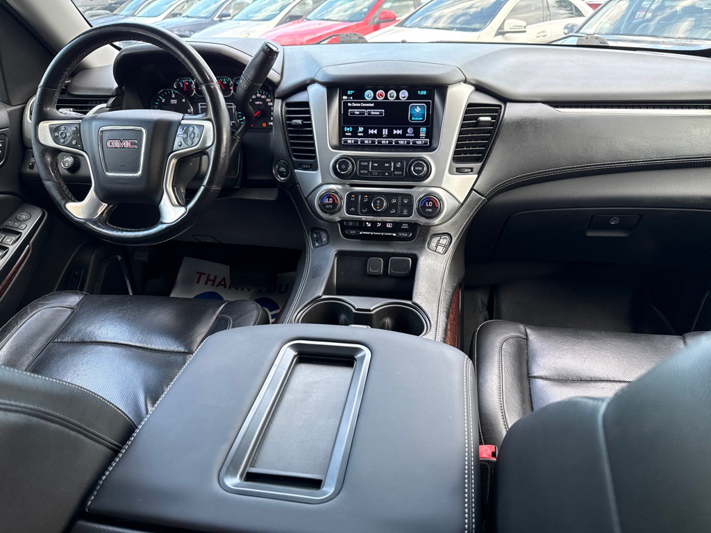 2020 GMC Yukon Image 15