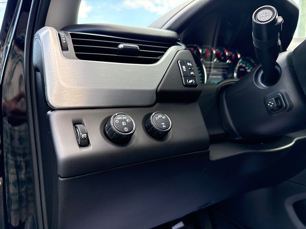 2020 GMC Yukon Image 19