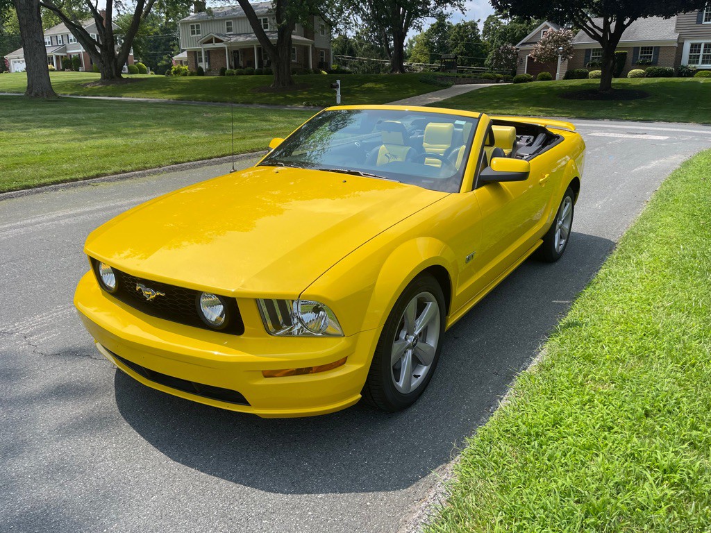 2006 Ford Mustang Image 15
