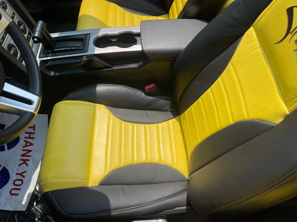 2006 Ford Mustang Image 18