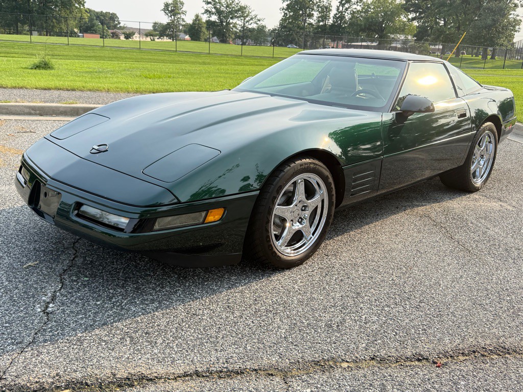 1992 Chevrolet Corvette Image 1