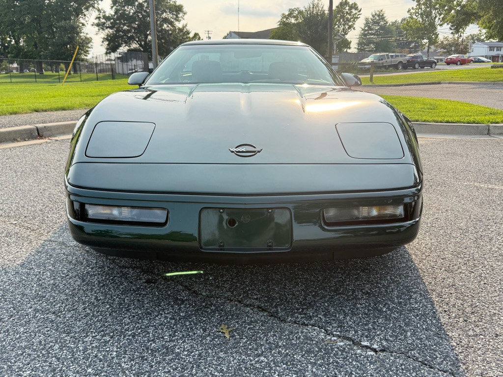 1992 Chevrolet Corvette Image 2