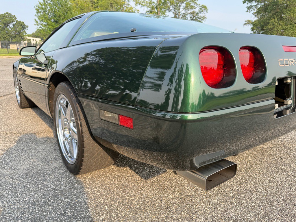 1992 Chevrolet Corvette Image 9