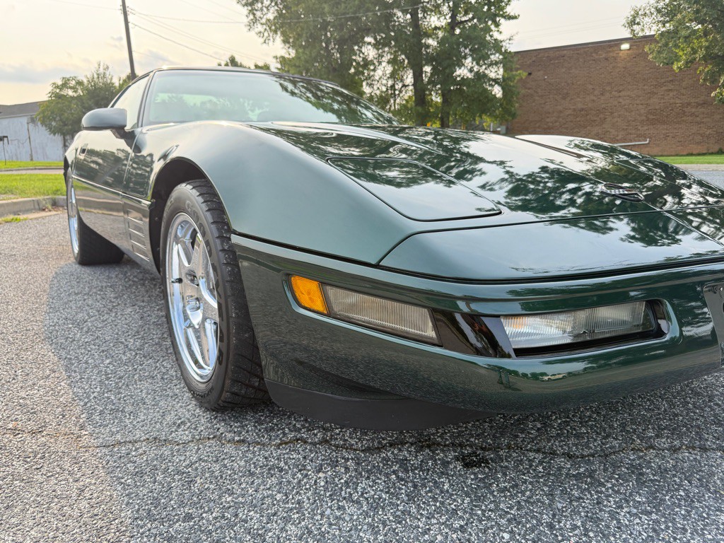1992 Chevrolet Corvette Image 11