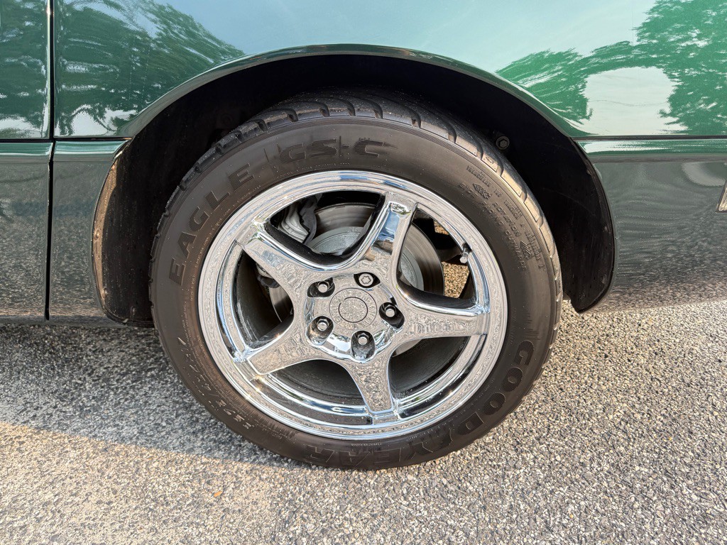 1992 Chevrolet Corvette Image 14