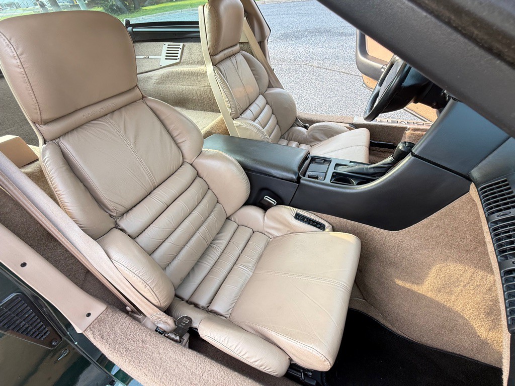 1992 Chevrolet Corvette Image 27