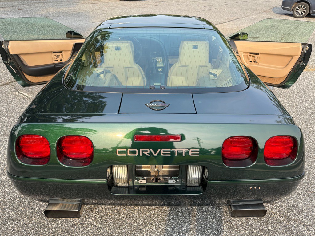 1992 Chevrolet Corvette Image 29