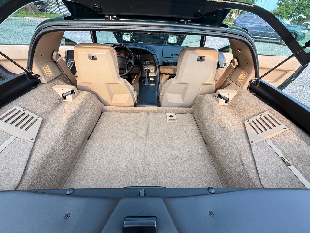 1992 Chevrolet Corvette Image 31