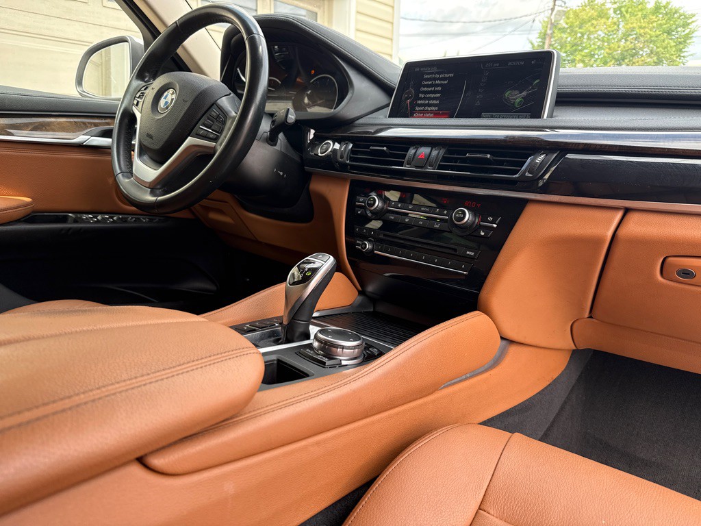 2016 BMW X6 Image 8