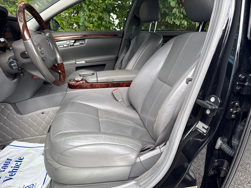 2007 Mercedes-Benz S-Class Image 7