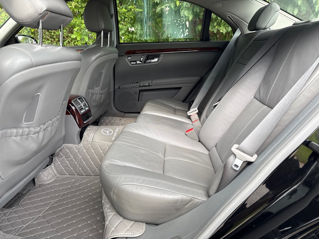 2007 Mercedes-Benz S-Class Image 9