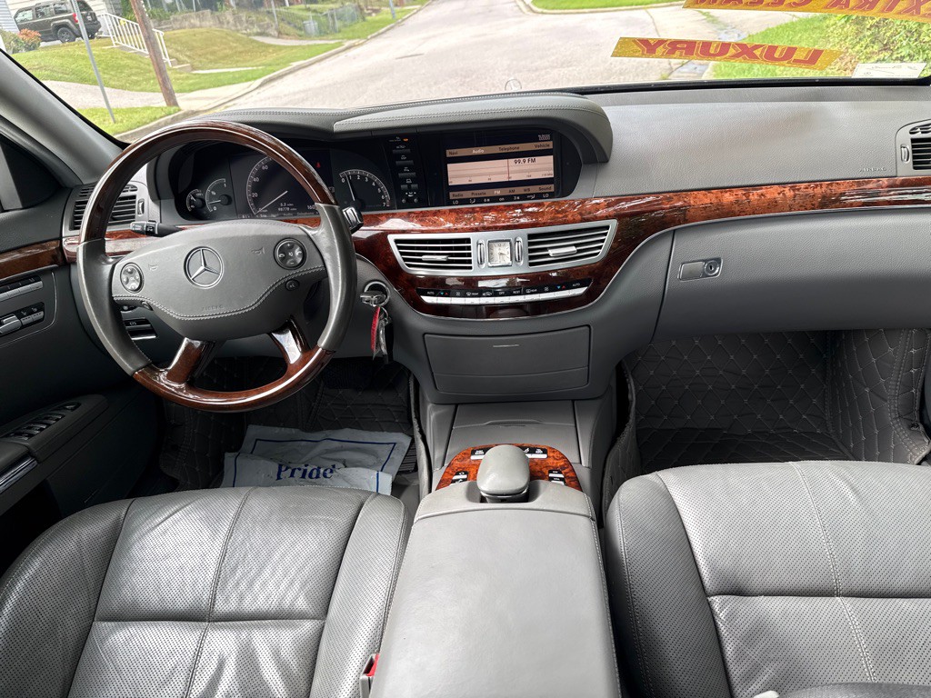 2007 Mercedes-Benz S-Class Image 11