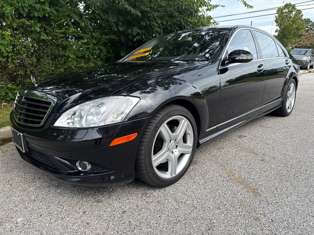 2007 Mercedes-Benz S-Class Image 1