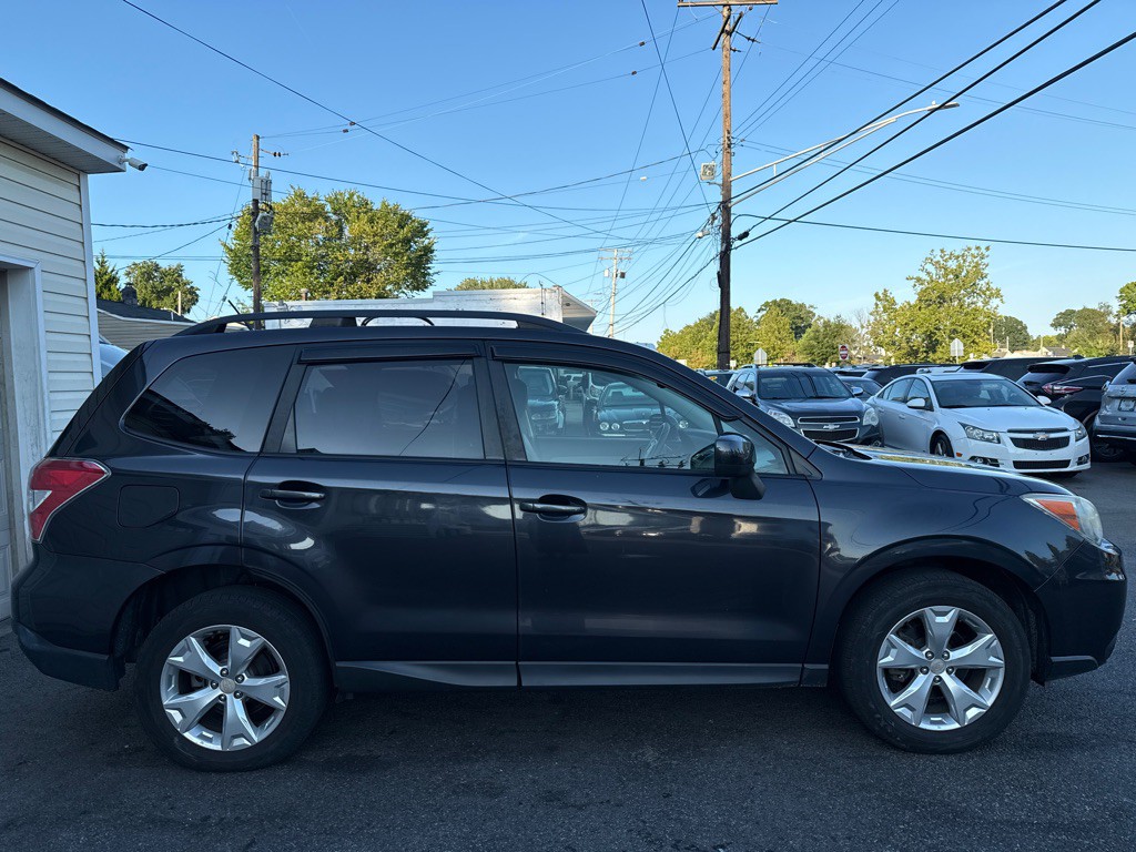 2014 Subaru Forester Image 7