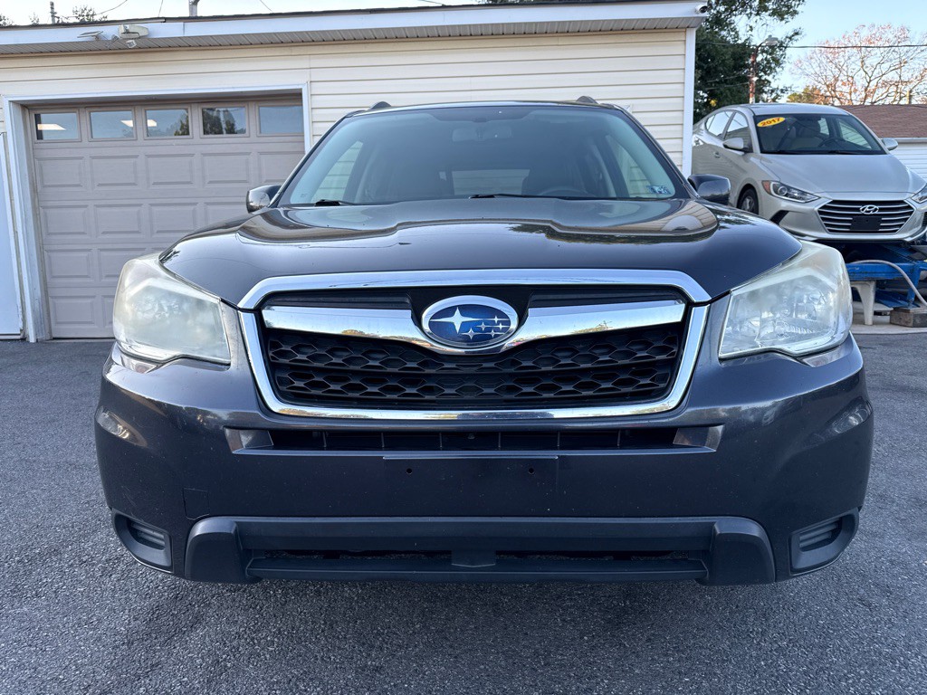 2014 Subaru Forester Image 9