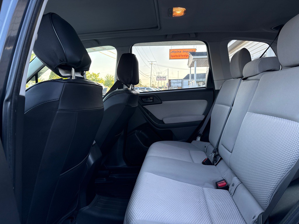 2014 Subaru Forester Image 14