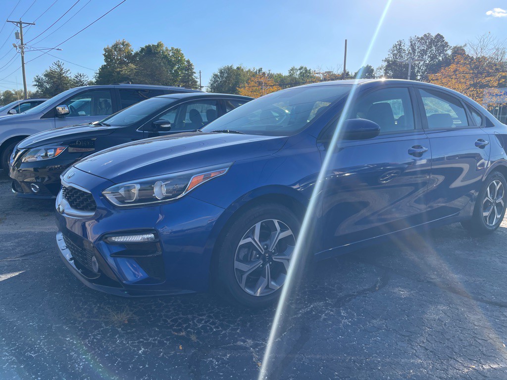 2019 Kia Forte Image 2