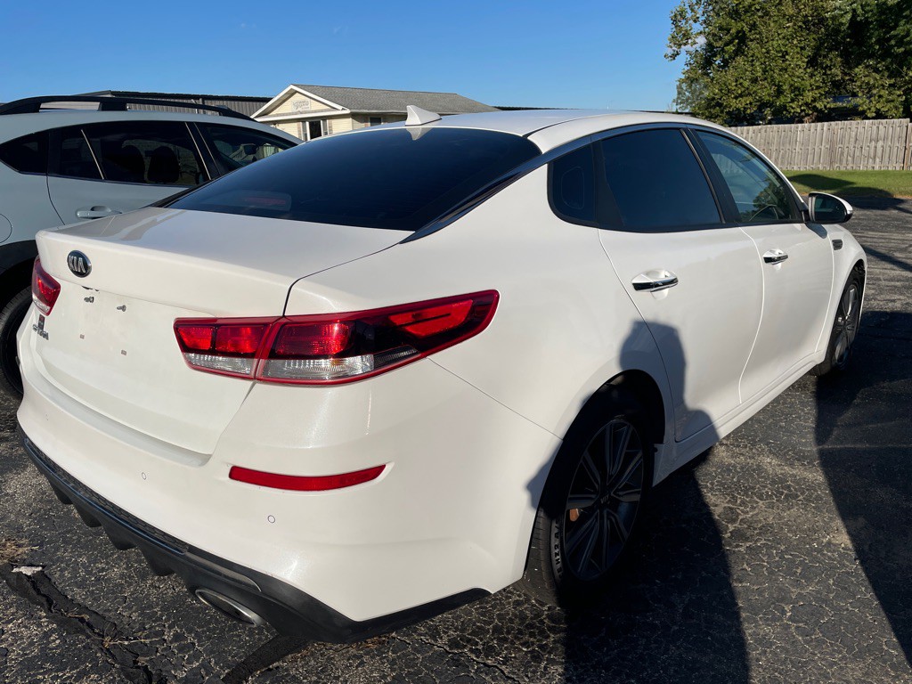 2019 Kia Optima Image 5