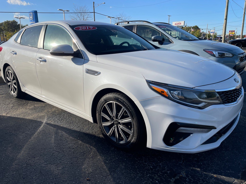 2019 Kia Optima Image 6