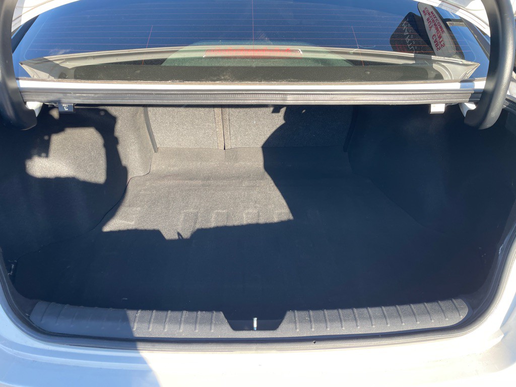 2019 Kia Optima Image 23