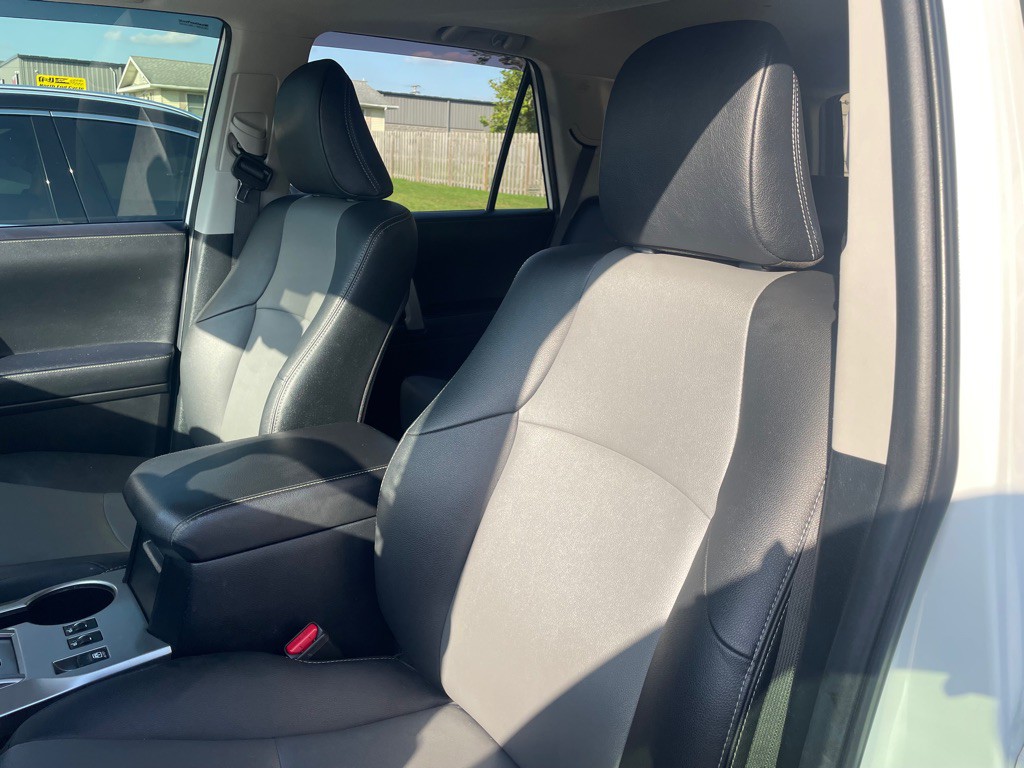 2021 Toyota 4Runner Image 6