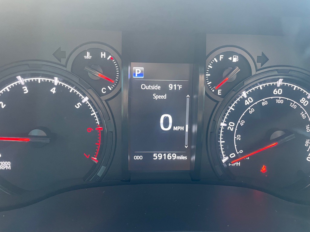 2021 Toyota 4Runner Image 17