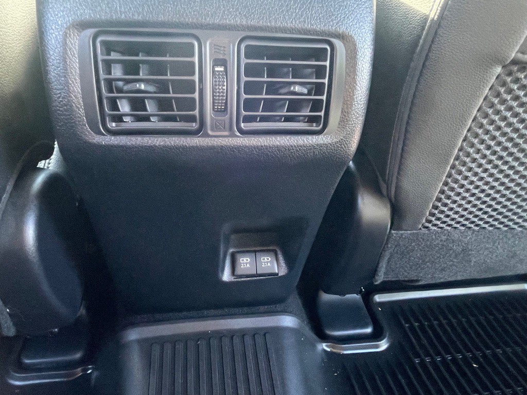2021 Toyota 4Runner Image 25