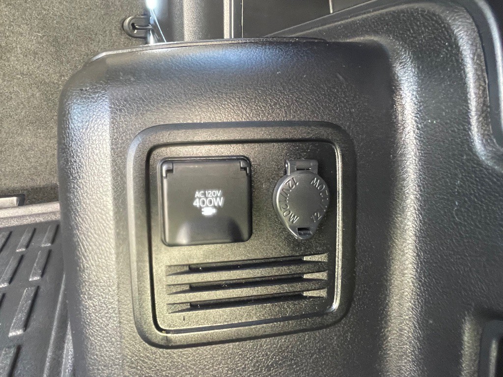 2021 Toyota 4Runner Image 28