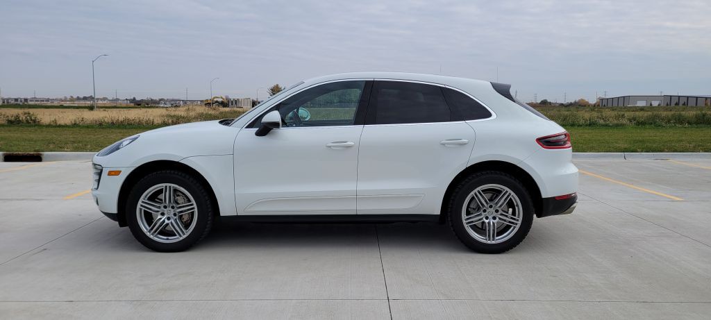2015 Porsche Macan Image 3