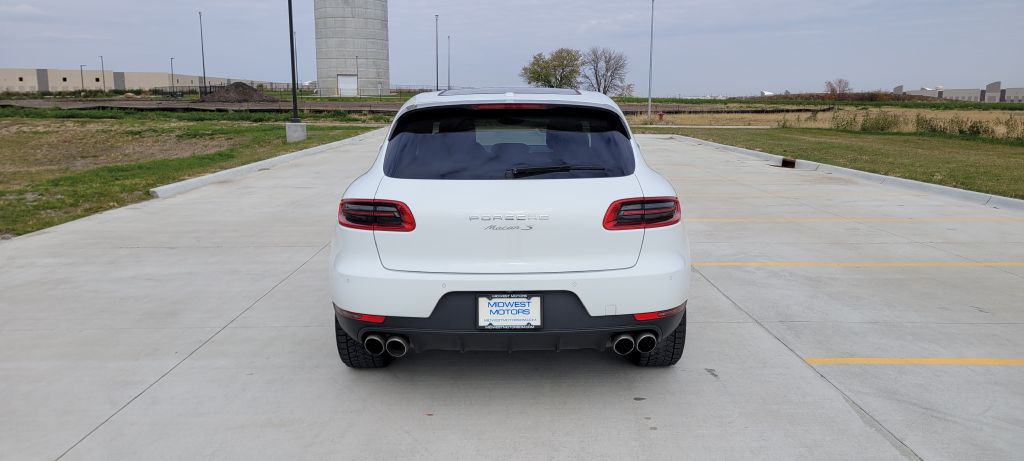 2015 Porsche Macan Image 5