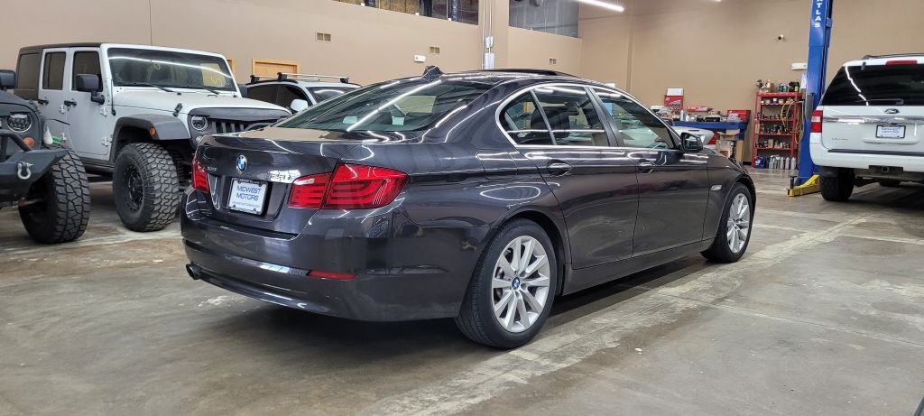 2013 BMW 5 Series Image 5